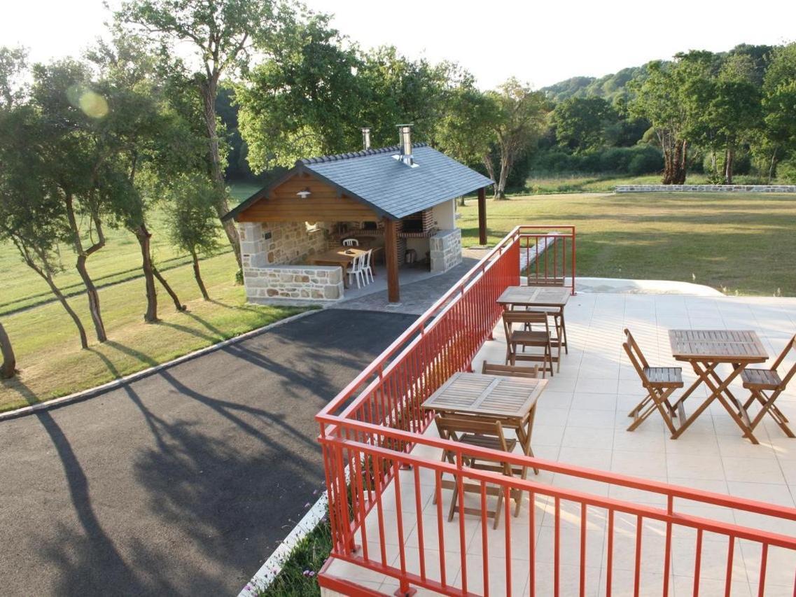 Gites De La Ferme De Vur Ven Gouvieux Exterior foto